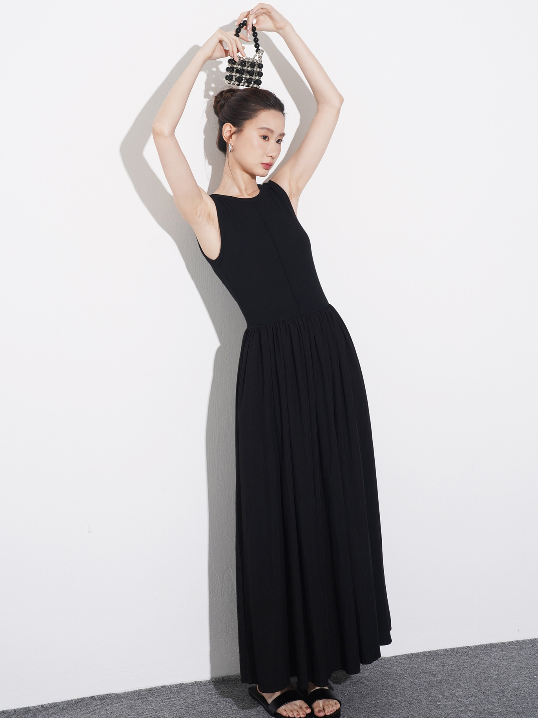 Sleeveless Knit Maxi Dress