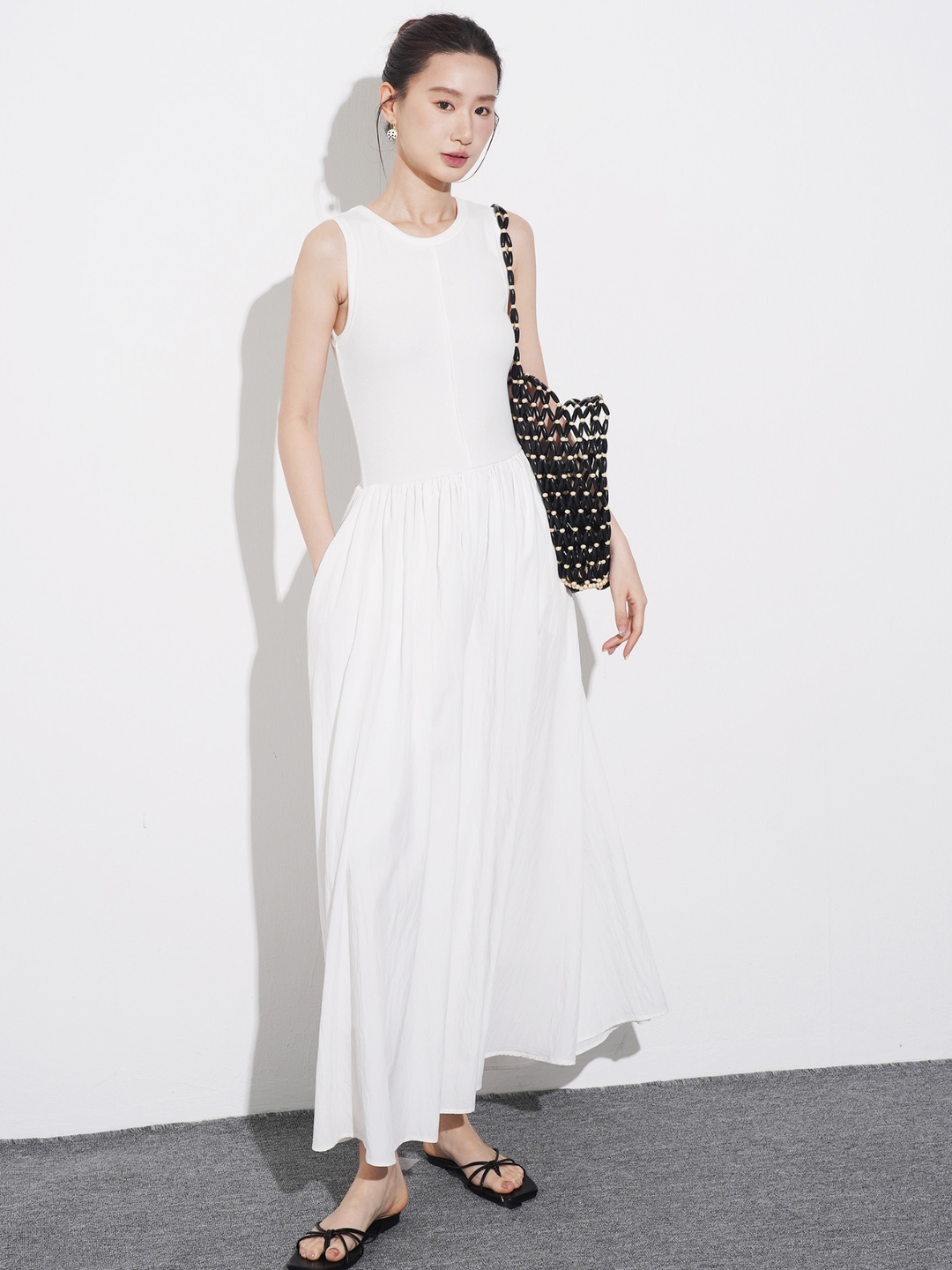 Sleeveless Knit Maxi Dress
