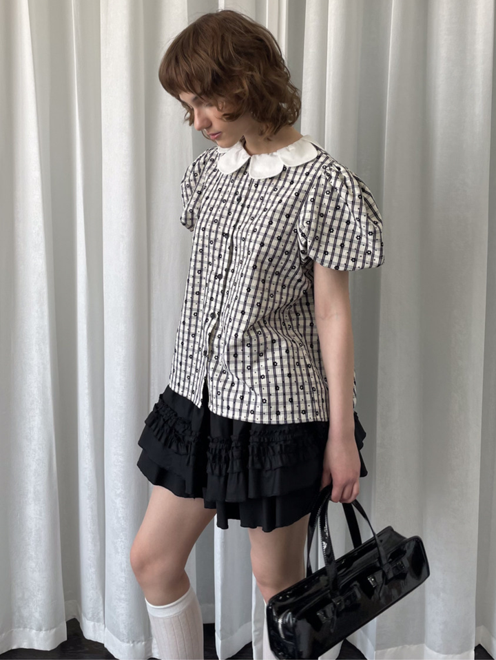 【Loose Smell】Petal Collar Floral Check Blouse