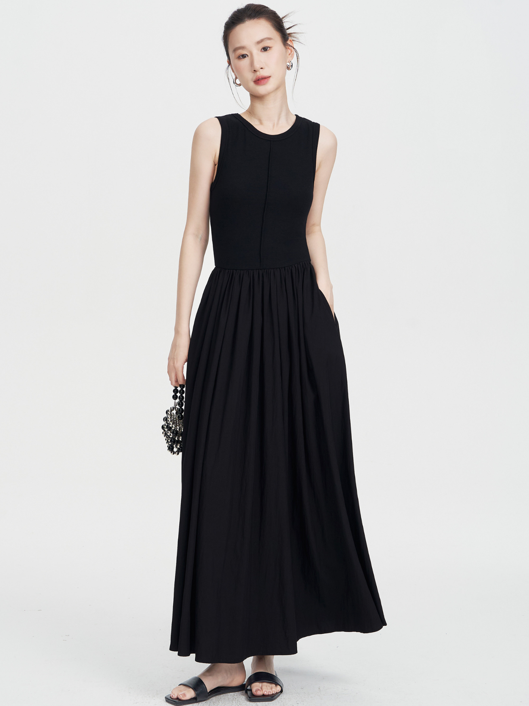 Sleeveless Knit Maxi Dress
