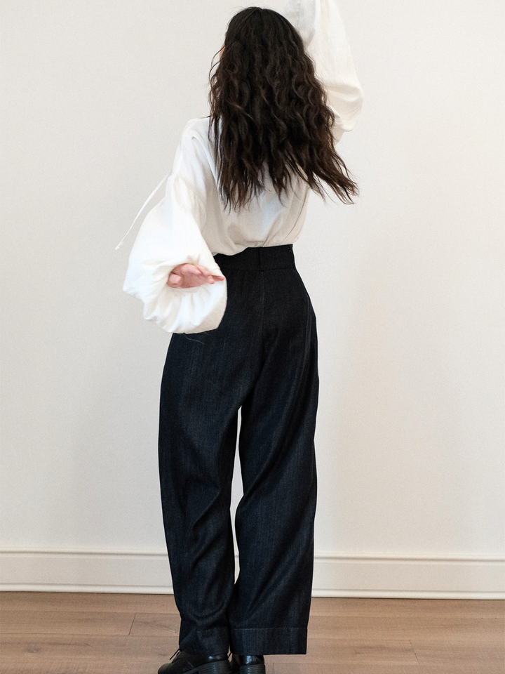 〈Pre Order〉Lace-Up Balloon Sleeve Blouse