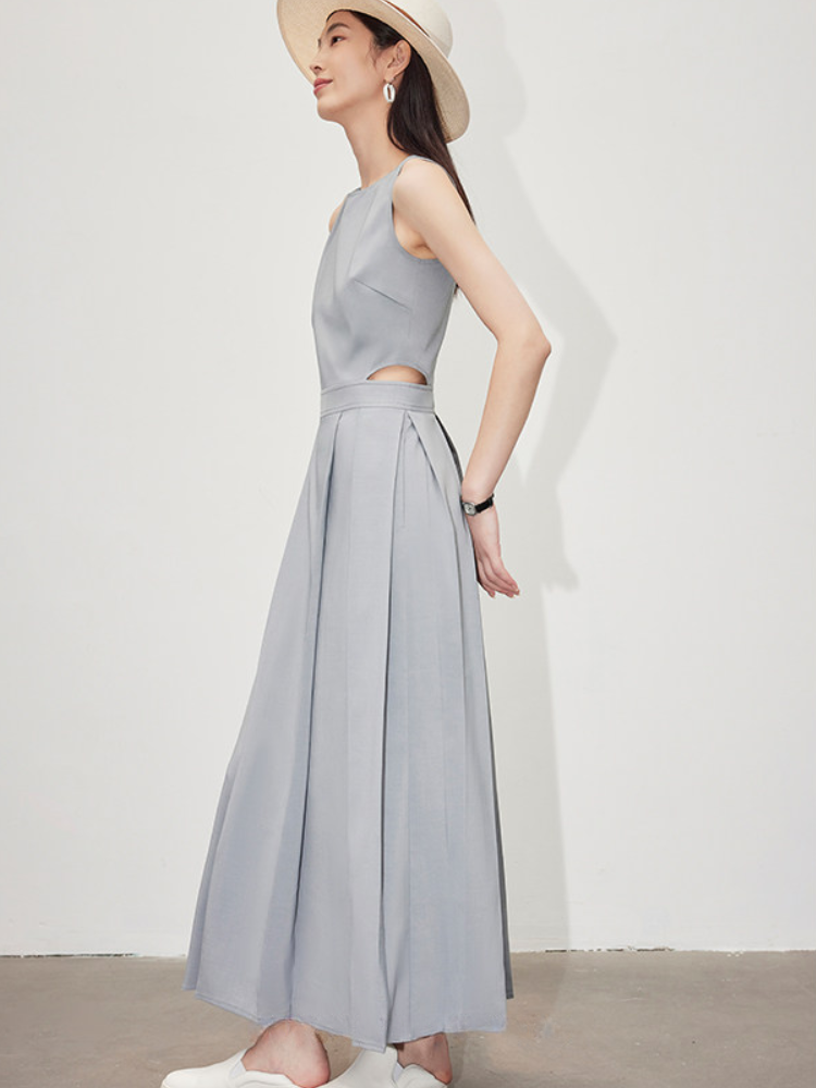 〈Pre Order〉Modern Cutout Maxi Dress