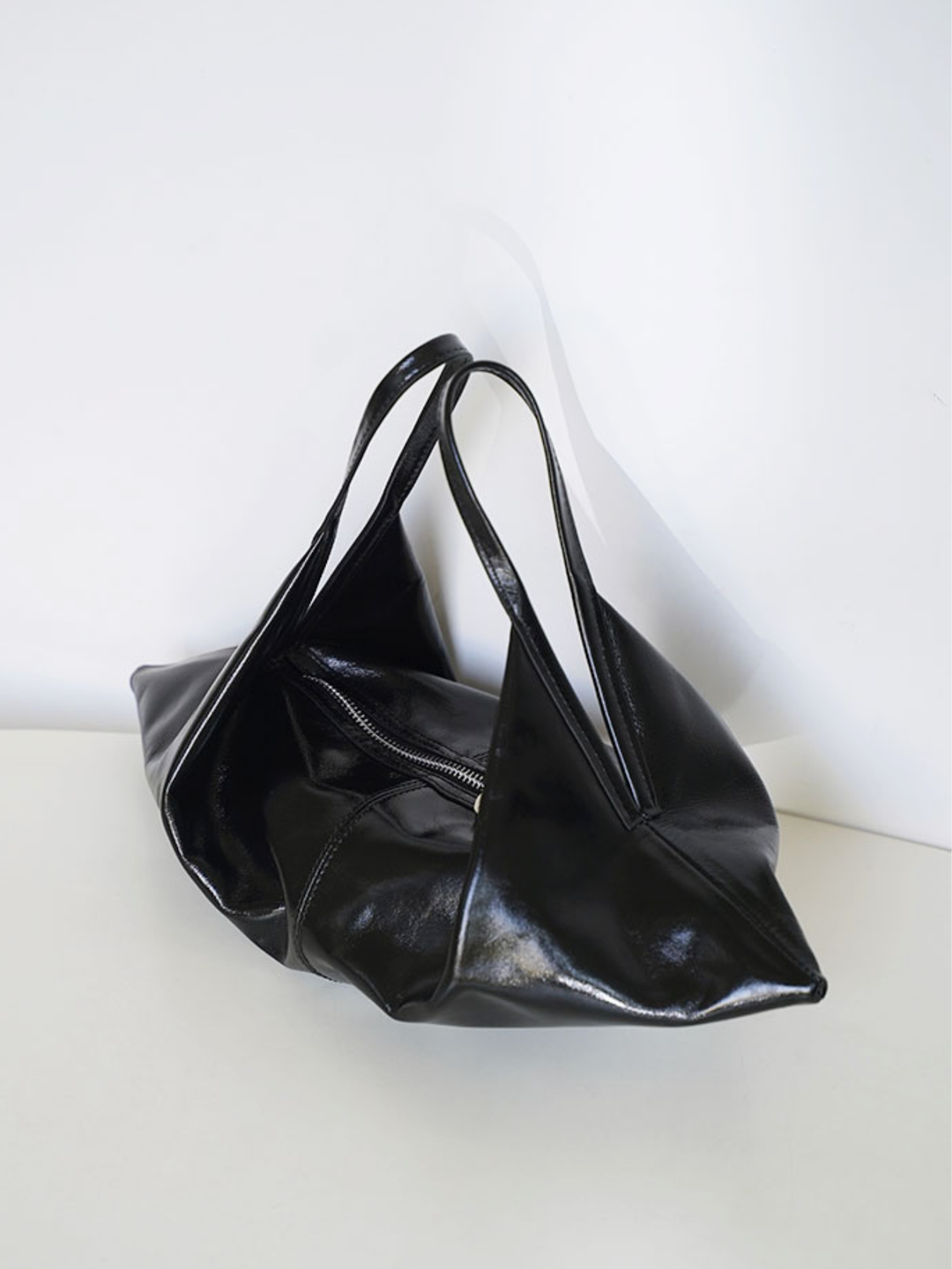 【PANLULUPAN】Sculptural Leather 2WAY Bag