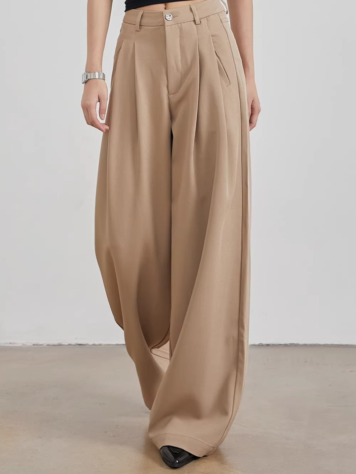 Tuck Wide Slacks