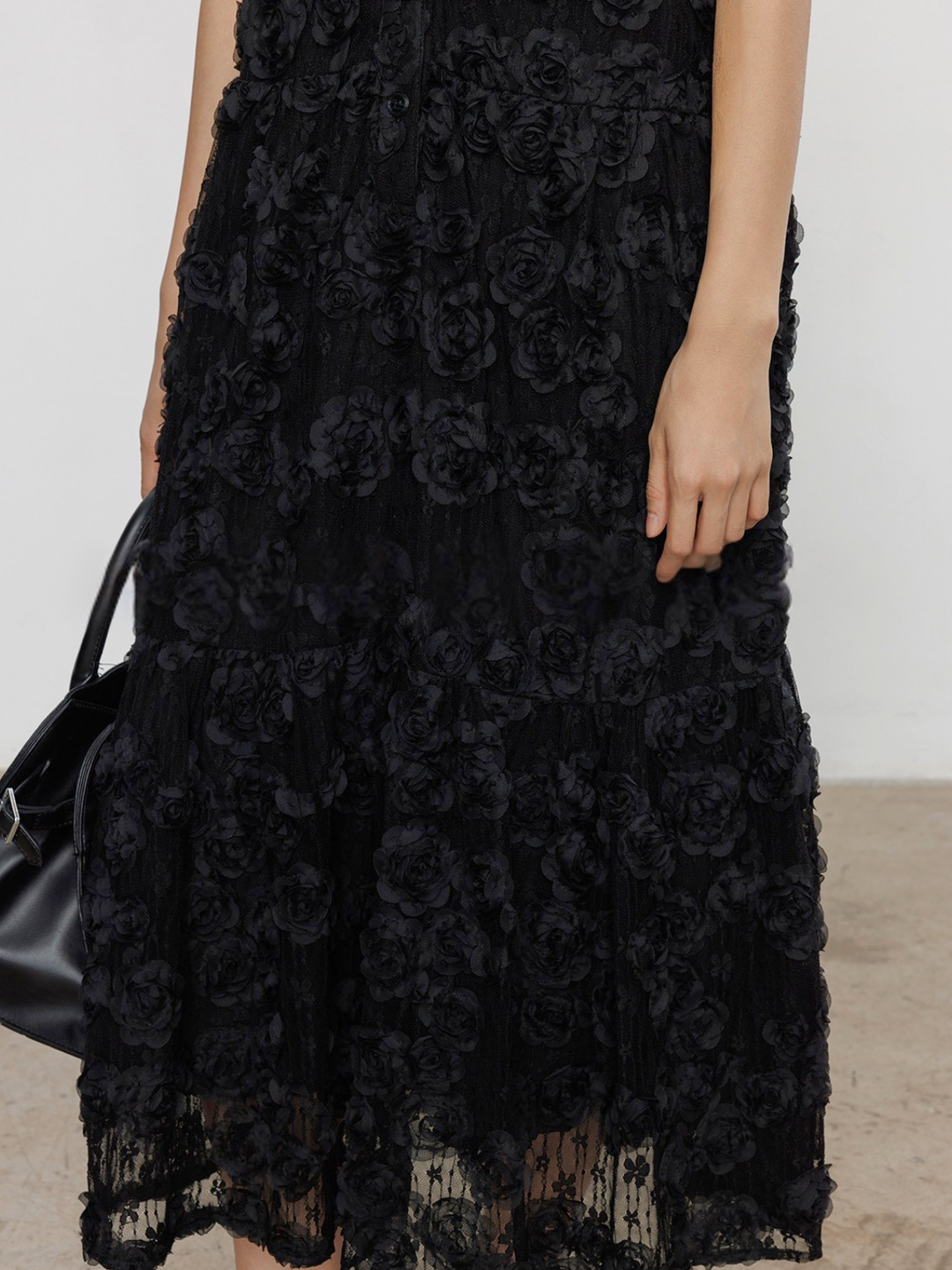 〈Pre order〉Noir Flower Lace Dress