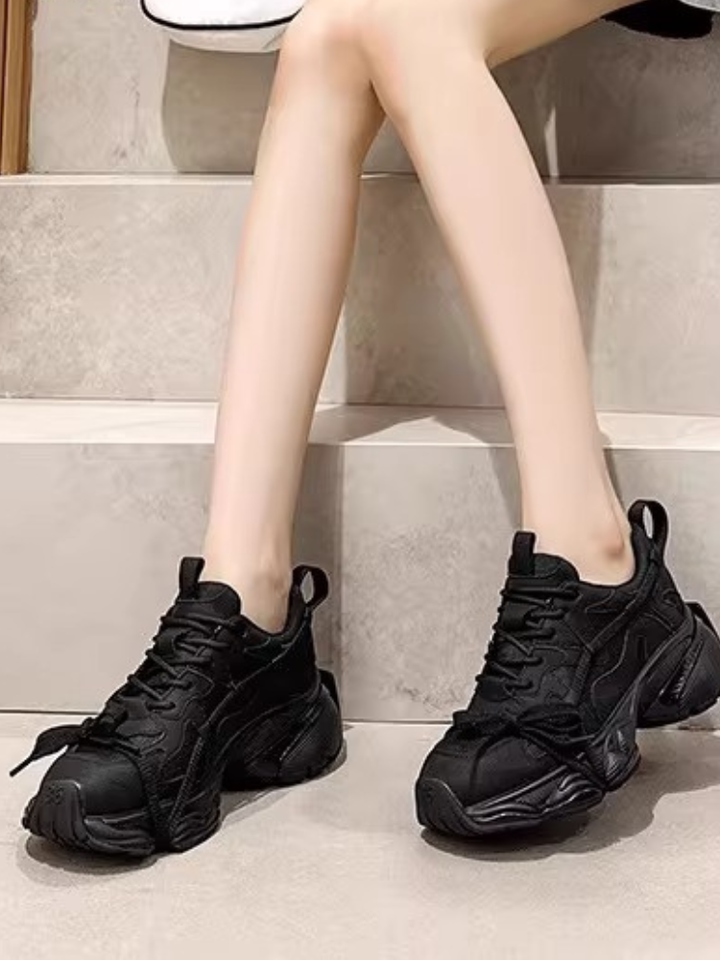 Ribbon Accent Chunky Sneakers（〜25.0cm）