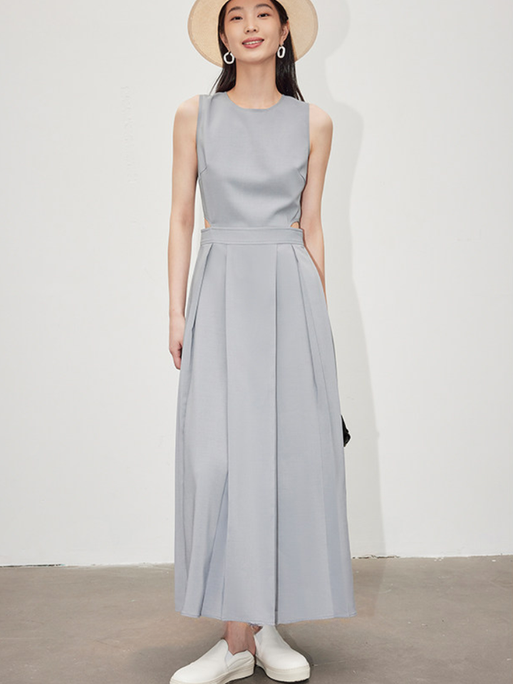 〈Pre Order〉Modern Cutout Maxi Dress