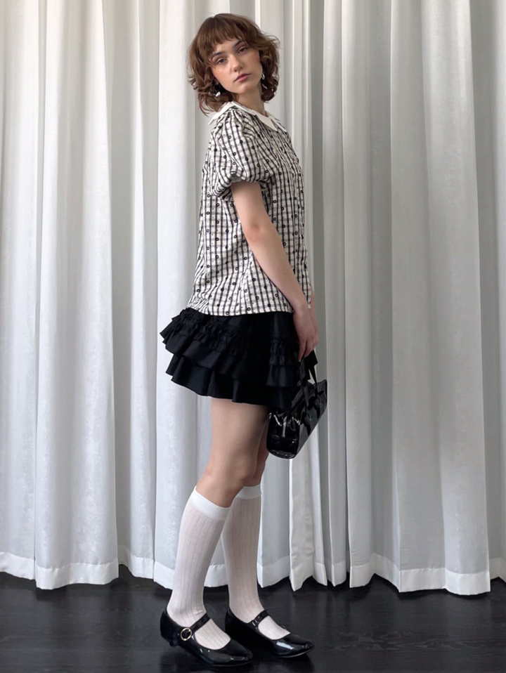 【Loose Smell】Petal Collar Floral Check Blouse