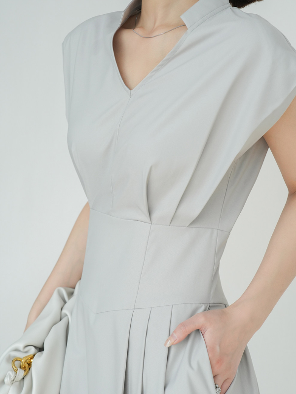 Waist Tuck Flare Dress