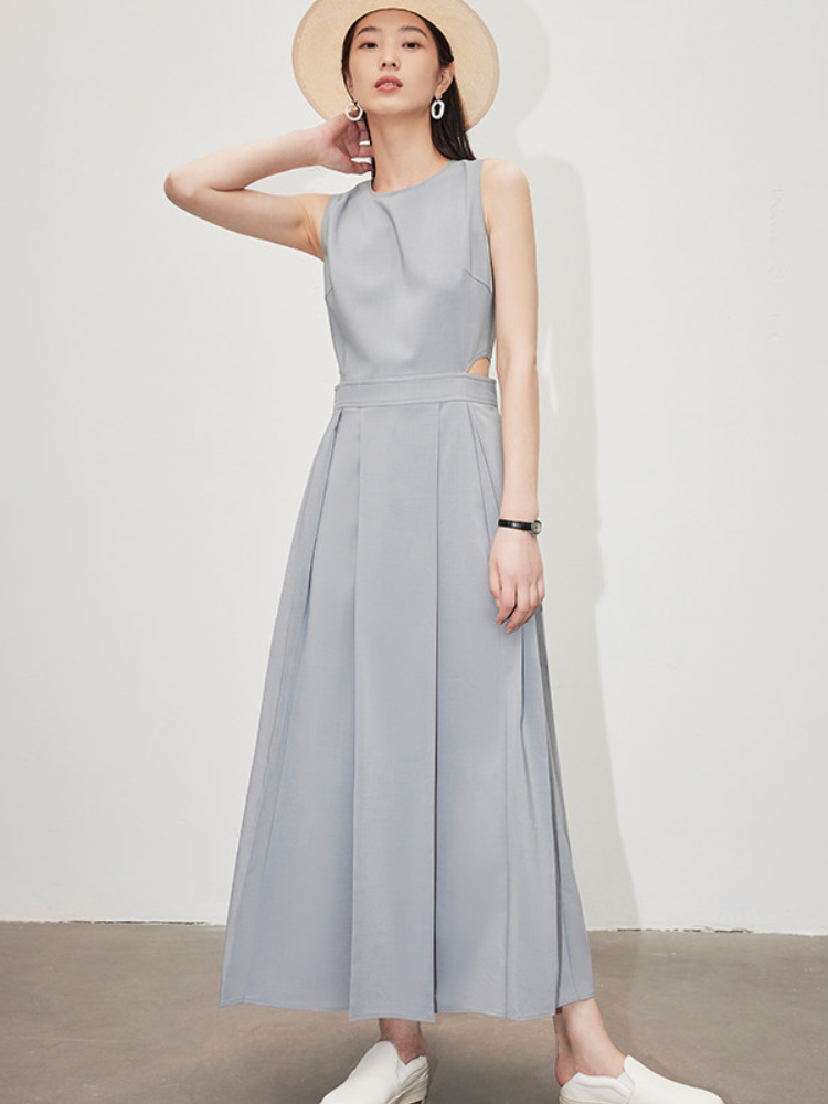 〈Pre Order〉Modern Cutout Maxi Dress
