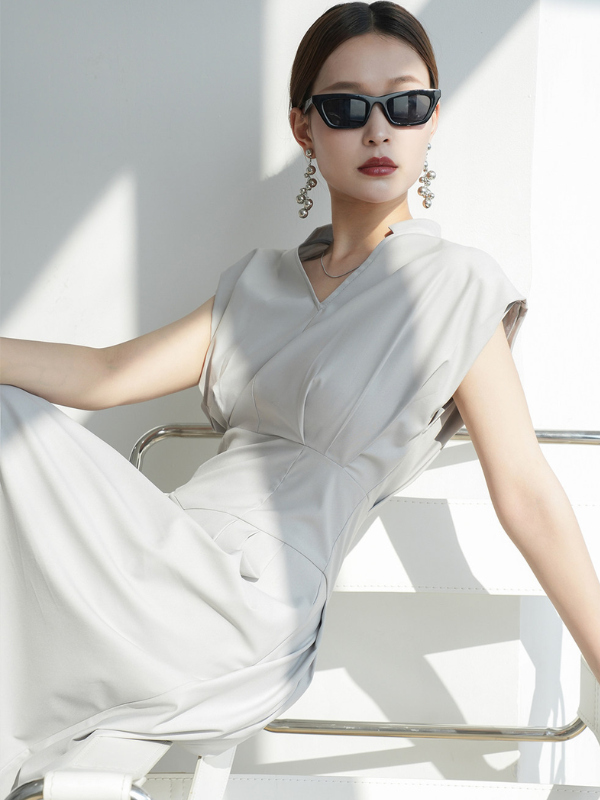 Waist Tuck Flare Dress