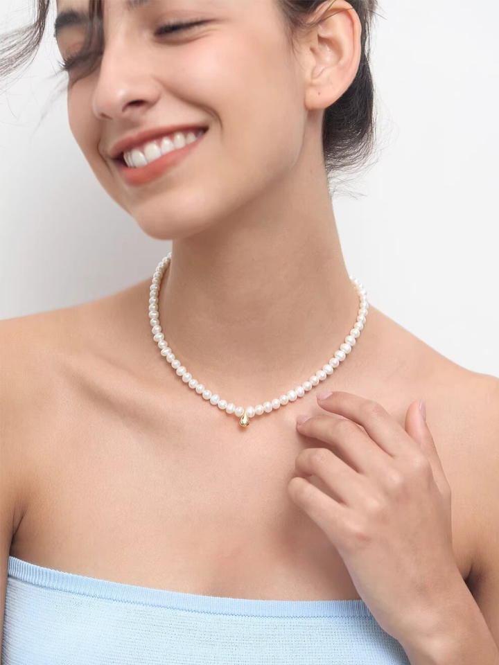 【EGO ACC】Teardrop Accent Freshwater Pearl Necklace