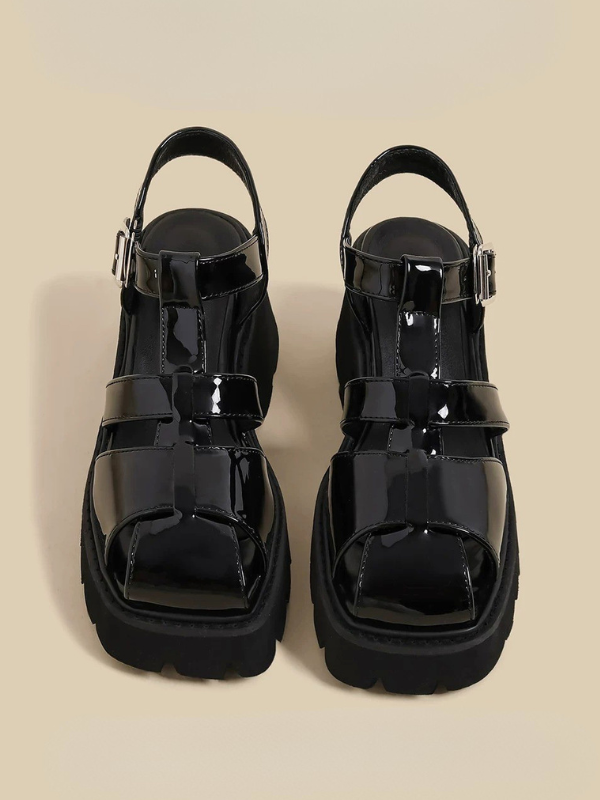 Patent Platform Strap Sandals（〜25.0cm）