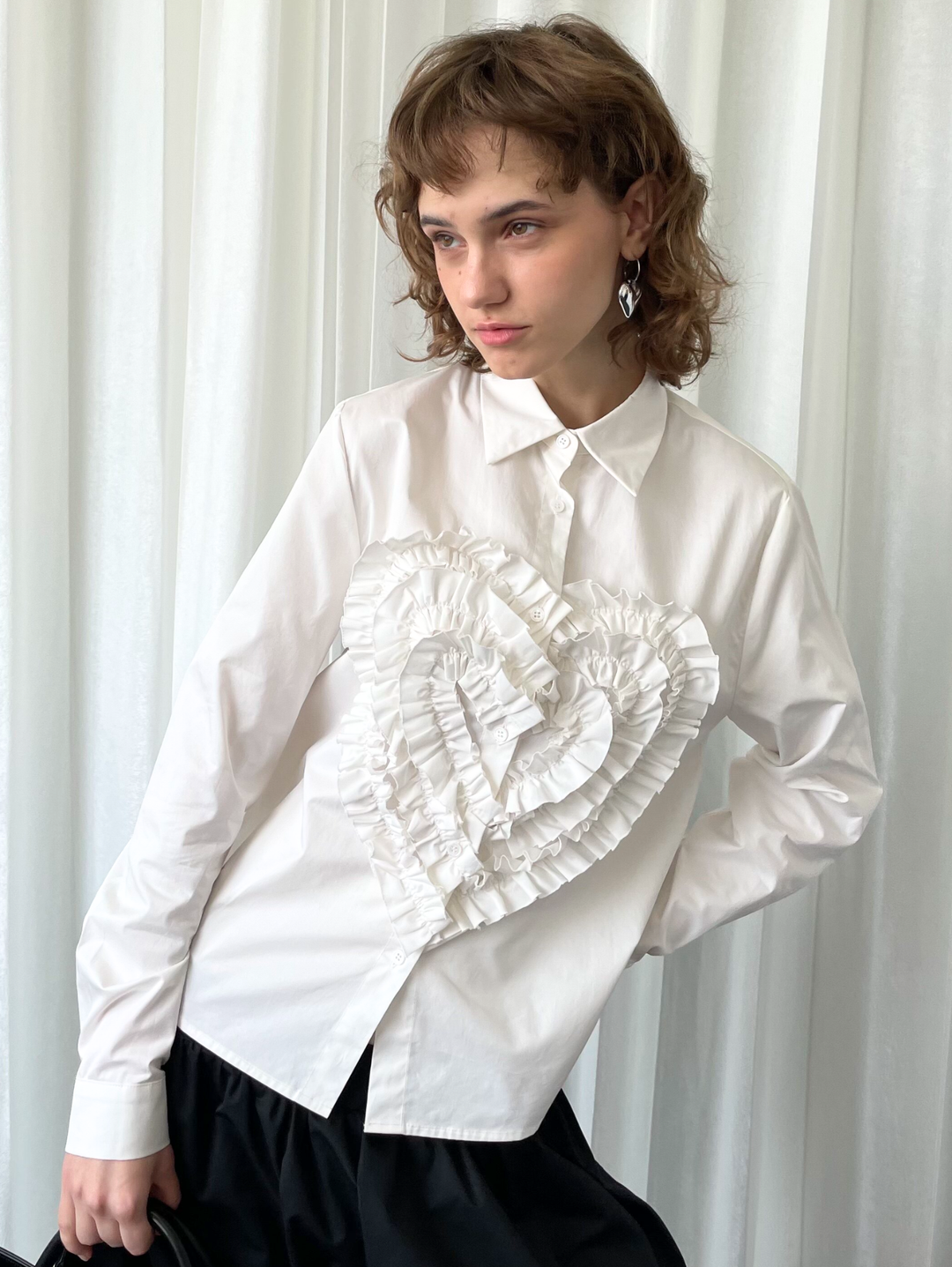 【Loose Smell】Heart Frill Shirt