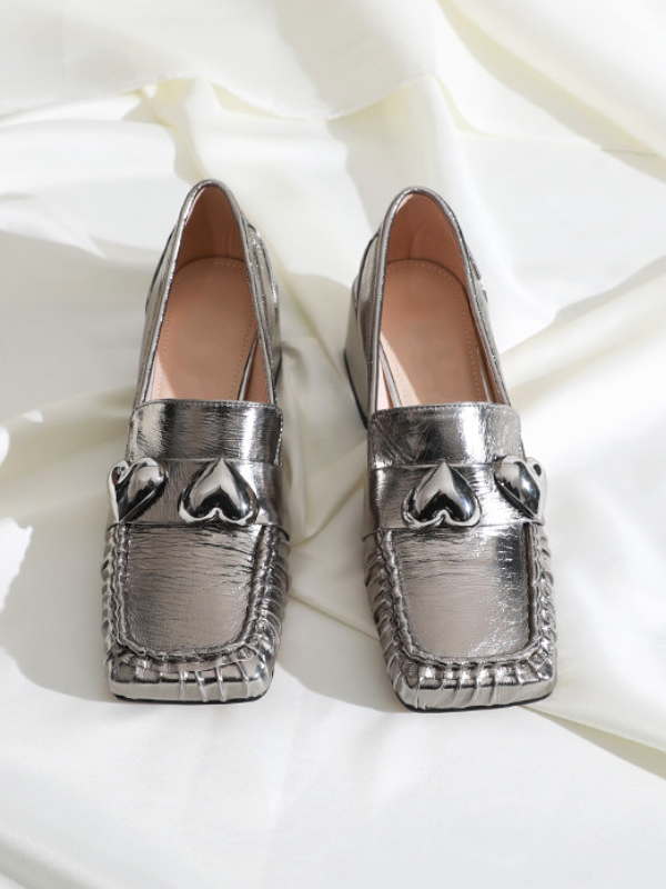 〈Pre Order〉Silver Heart Loafers