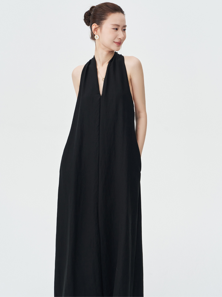 Twist Back Halter Neck Maxi Dress