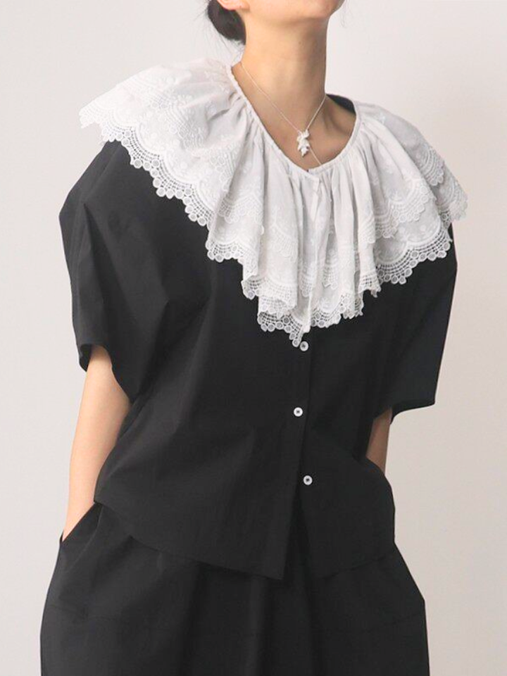 〈Pre Order〉Vintage Lace Collar Blouse