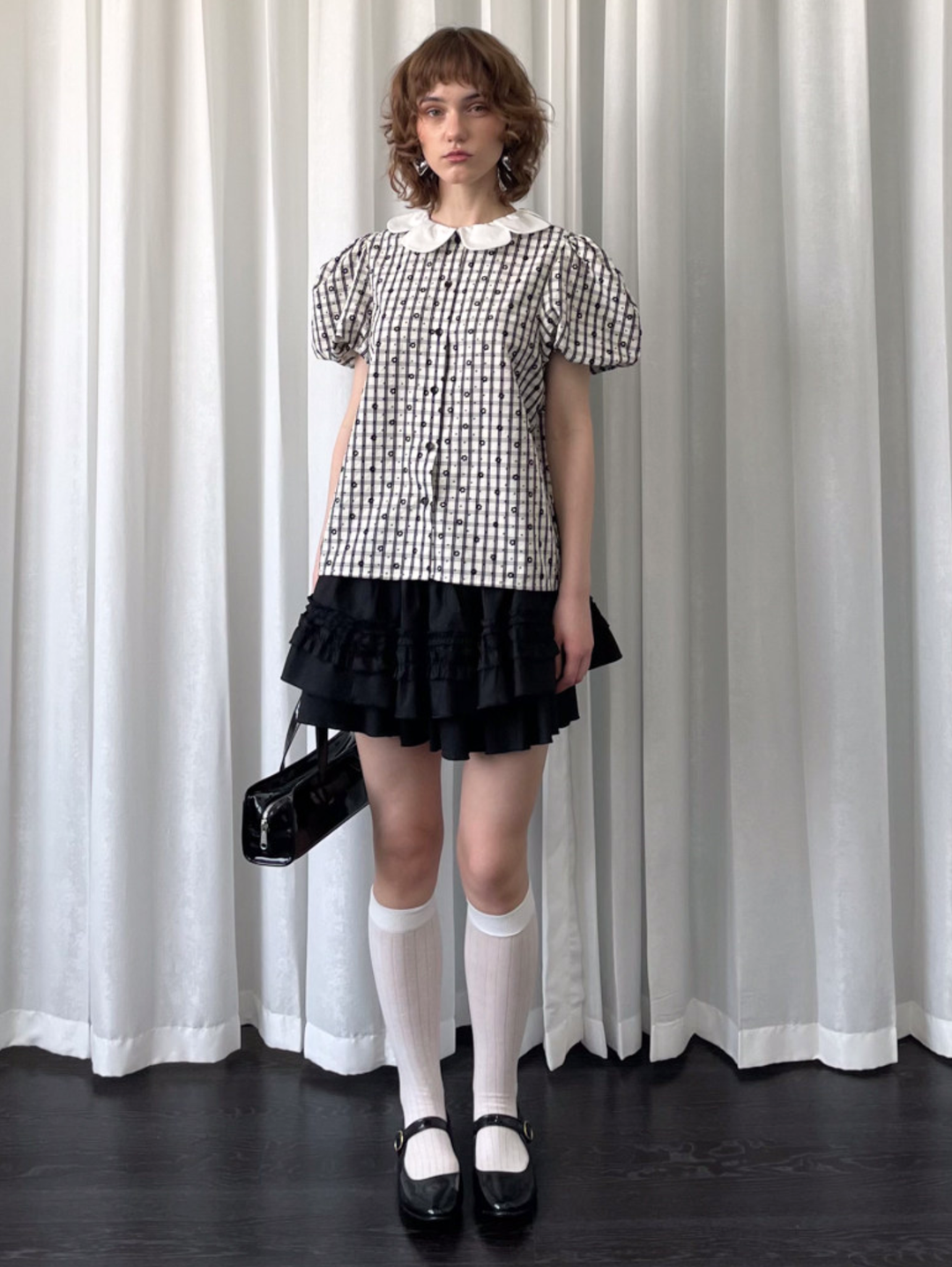 【Loose Smell】Petal Collar Floral Check Blouse