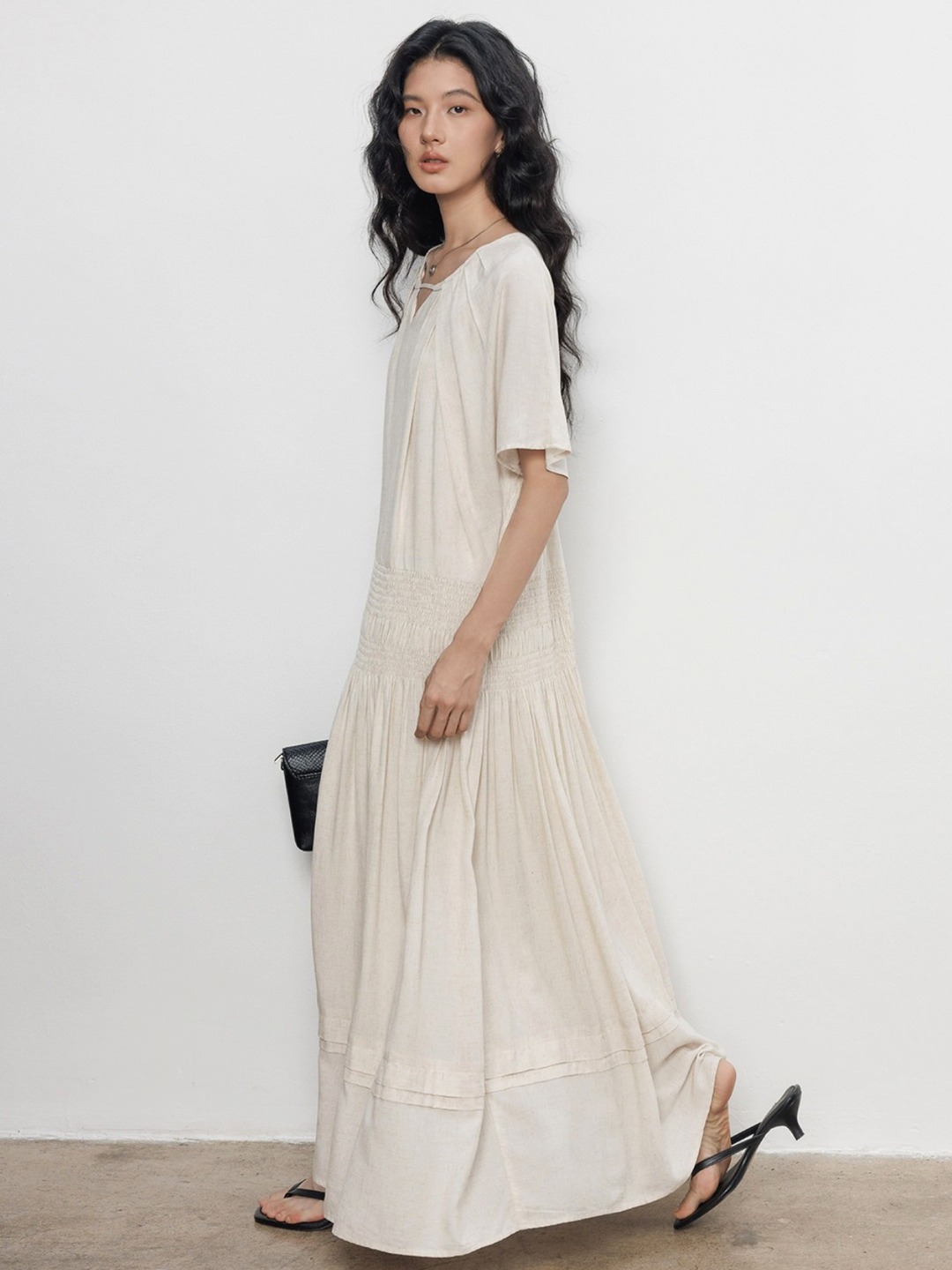 Keyhole Shirring Maxi Dress