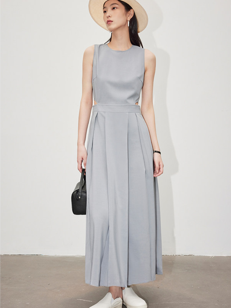 〈Pre Order〉Modern Cutout Maxi Dress