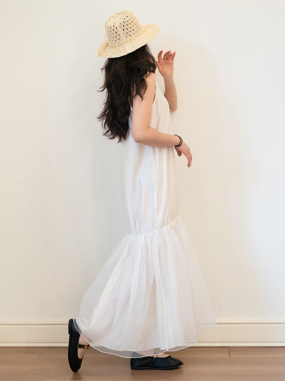 〈Pre Order〉Sheer Hem Sleeveless Dress