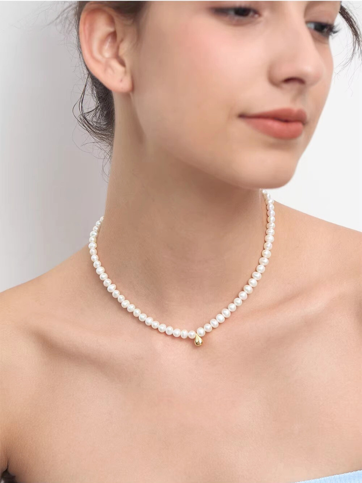 【EGO ACC】Teardrop Accent Freshwater Pearl Necklace