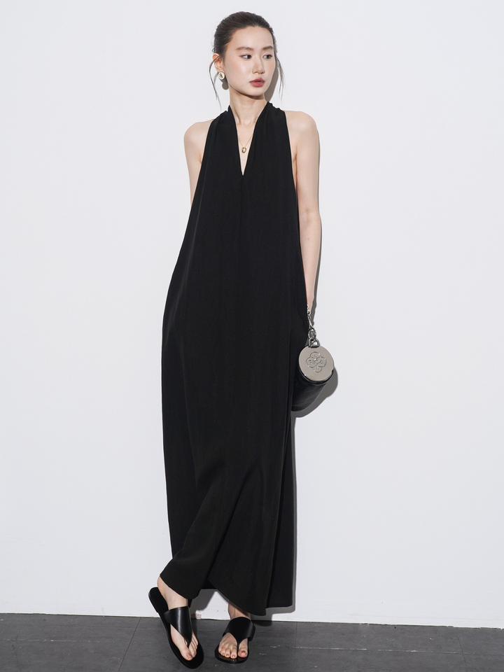 Twist Back Halter Neck Maxi Dress