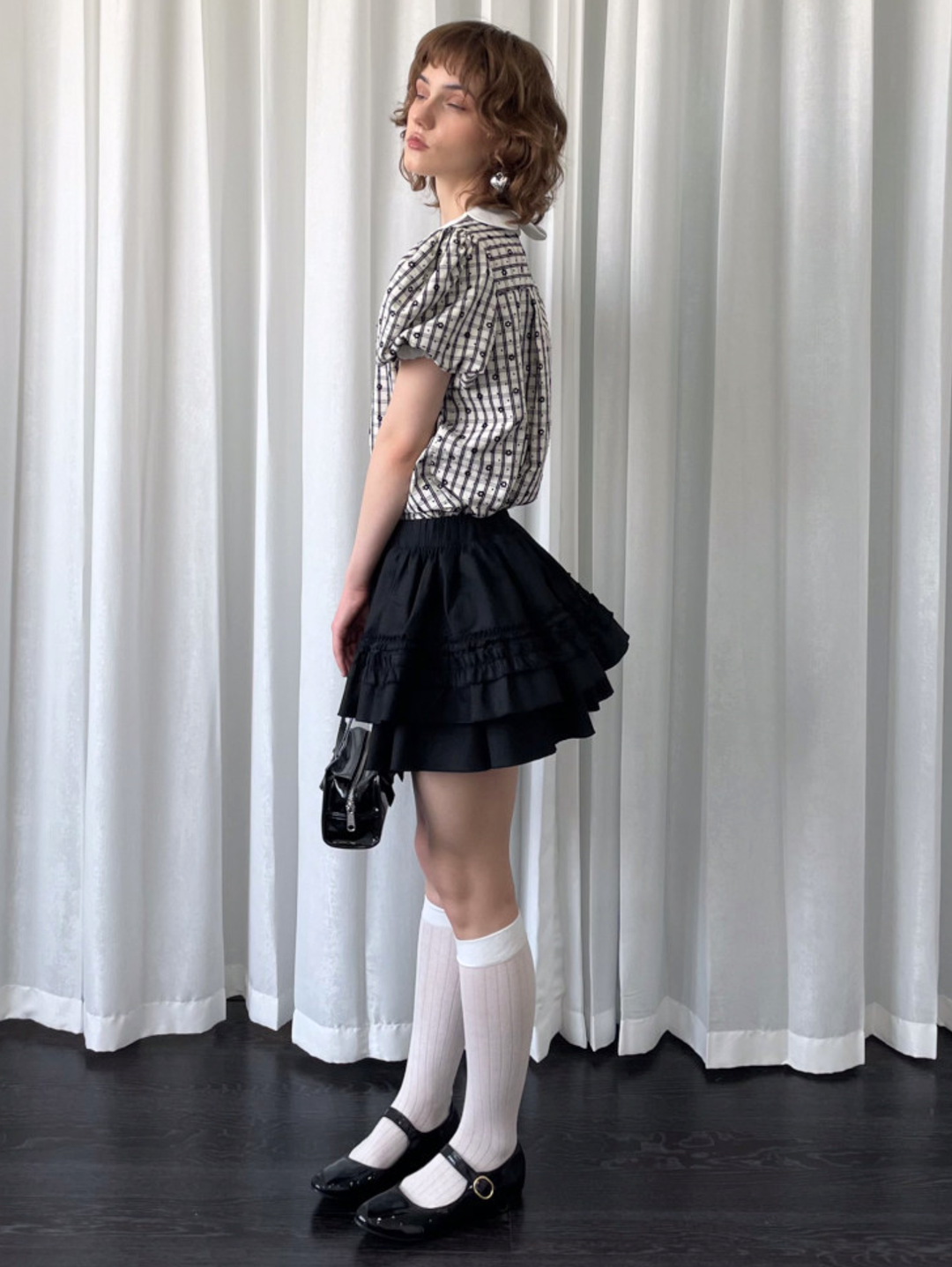【Loose Smell】Petal Collar Floral Check Blouse