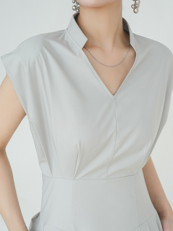 Waist Tuck Flare Dress