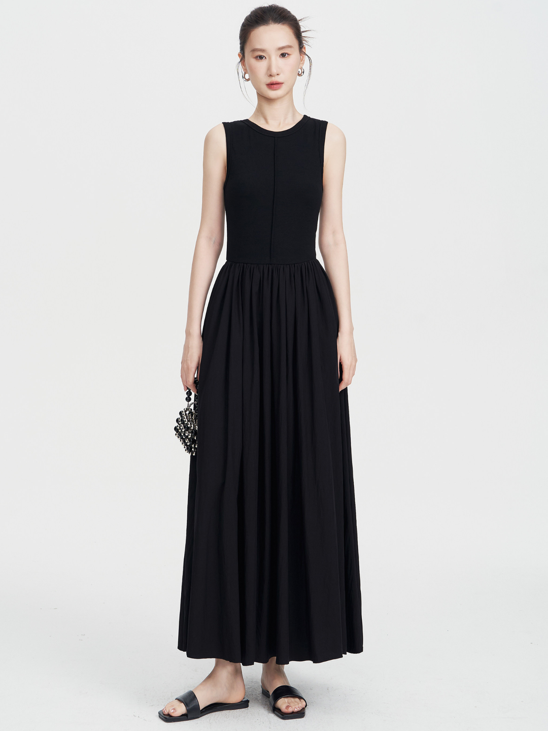 Sleeveless Knit Maxi Dress