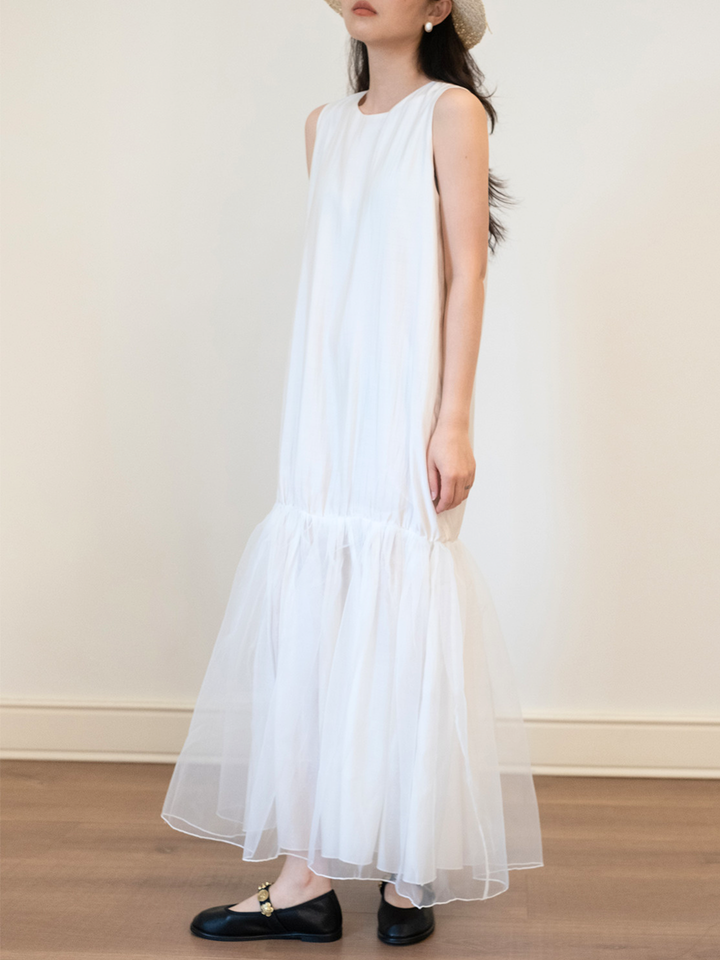 〈Pre Order〉Sheer Hem Sleeveless Dress