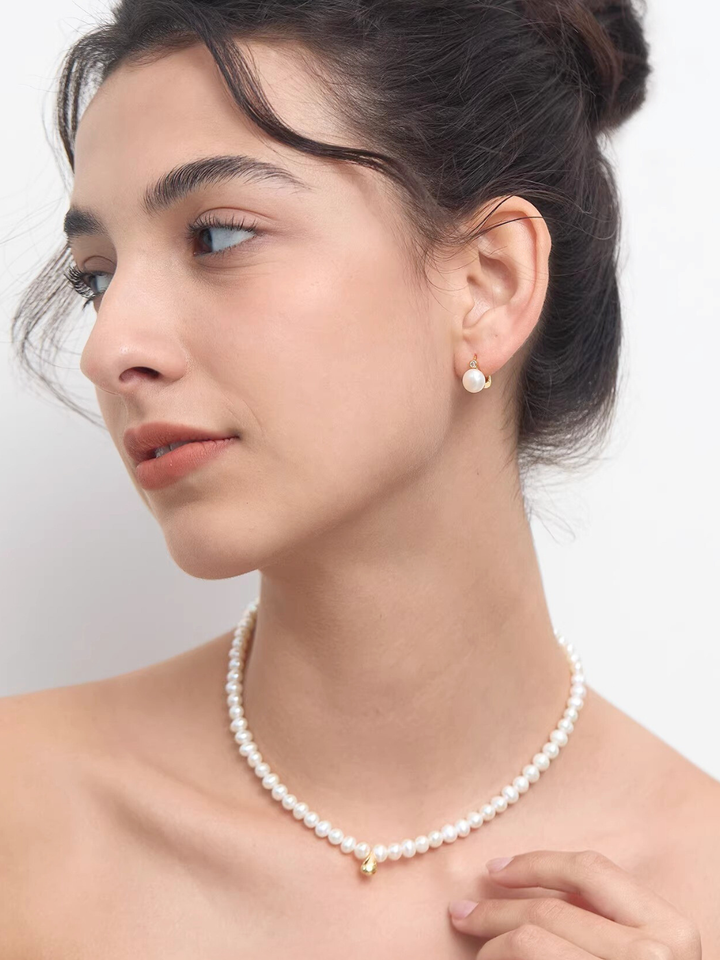 【EGO ACC】Teardrop Accent Freshwater Pearl Necklace