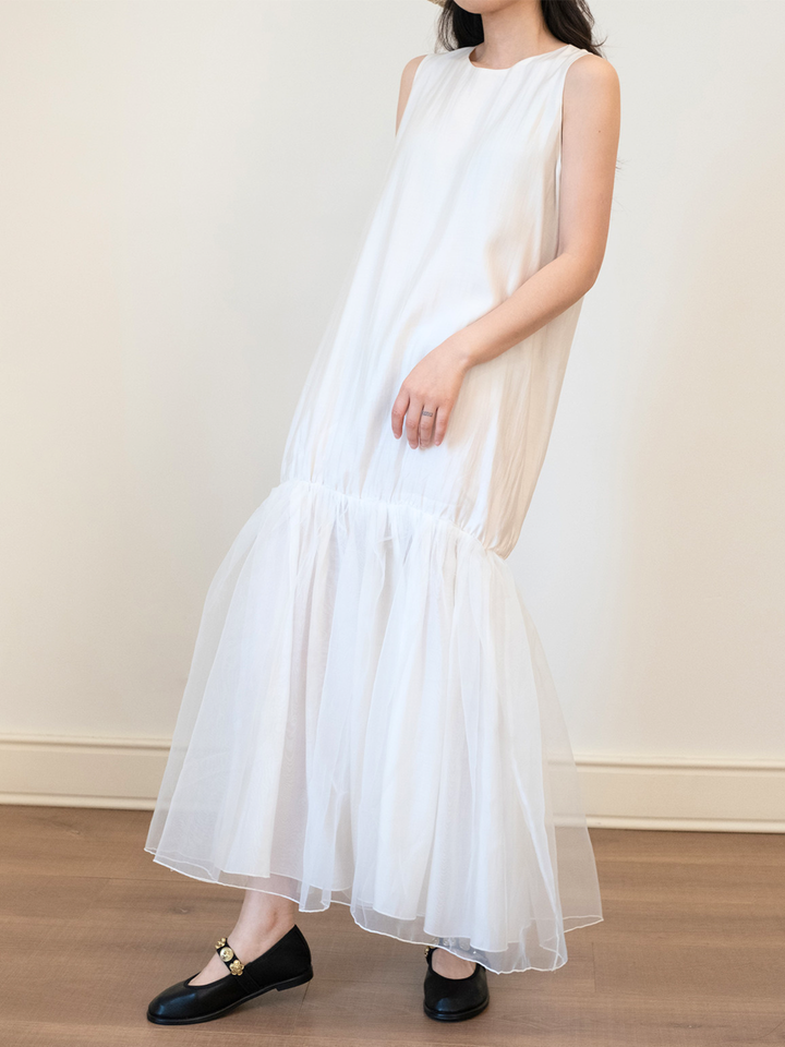 〈Pre Order〉Sheer Hem Sleeveless Dress