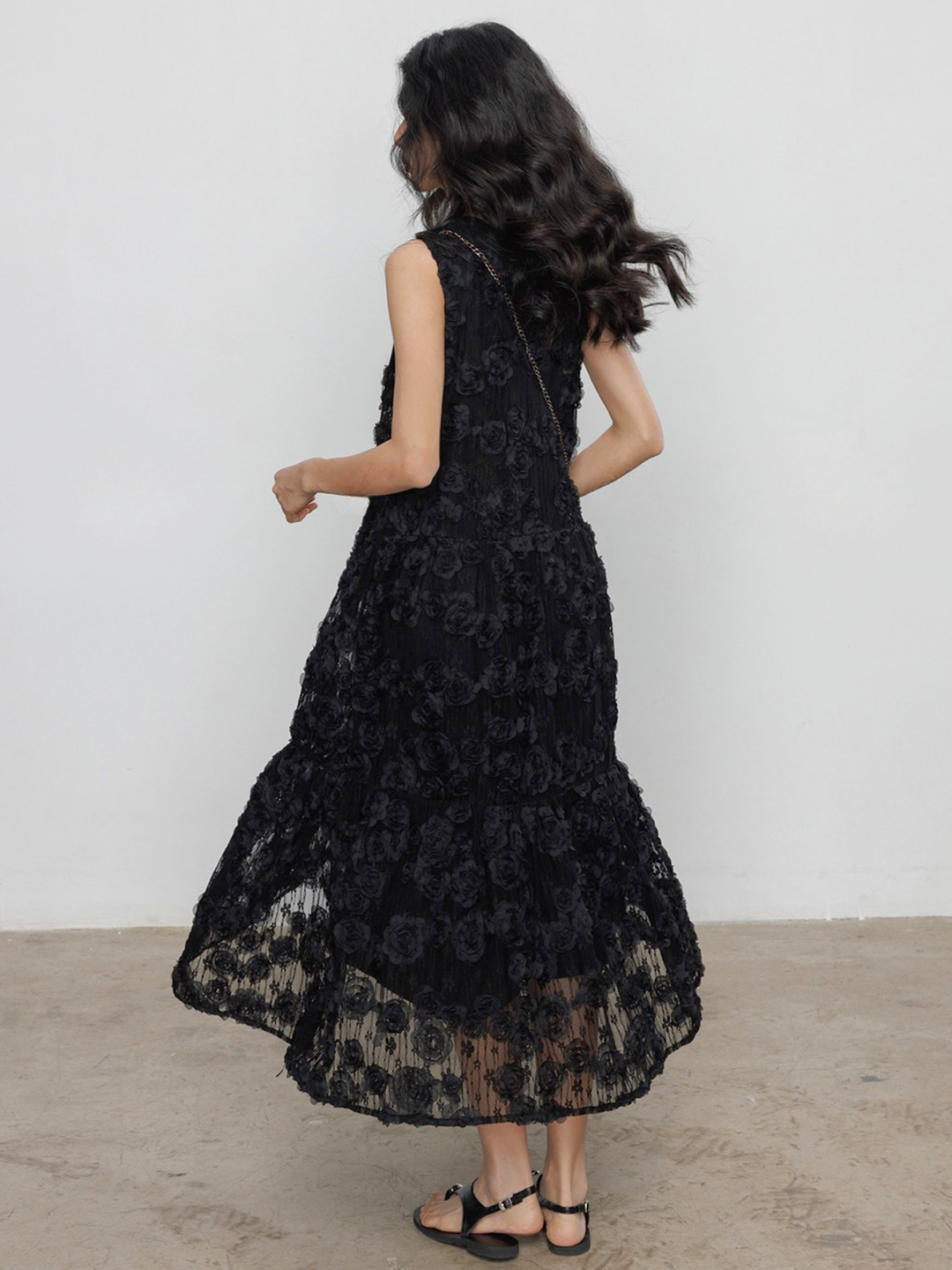 〈Pre order〉Noir Flower Lace Dress