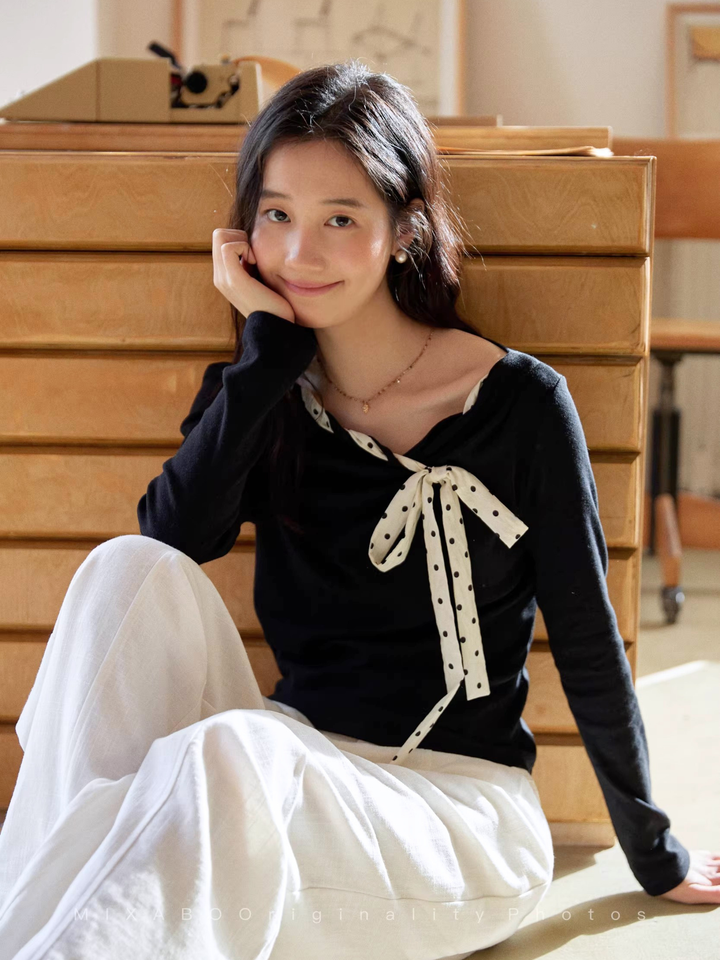 Dot Ribbon Asymmetric Cutsew