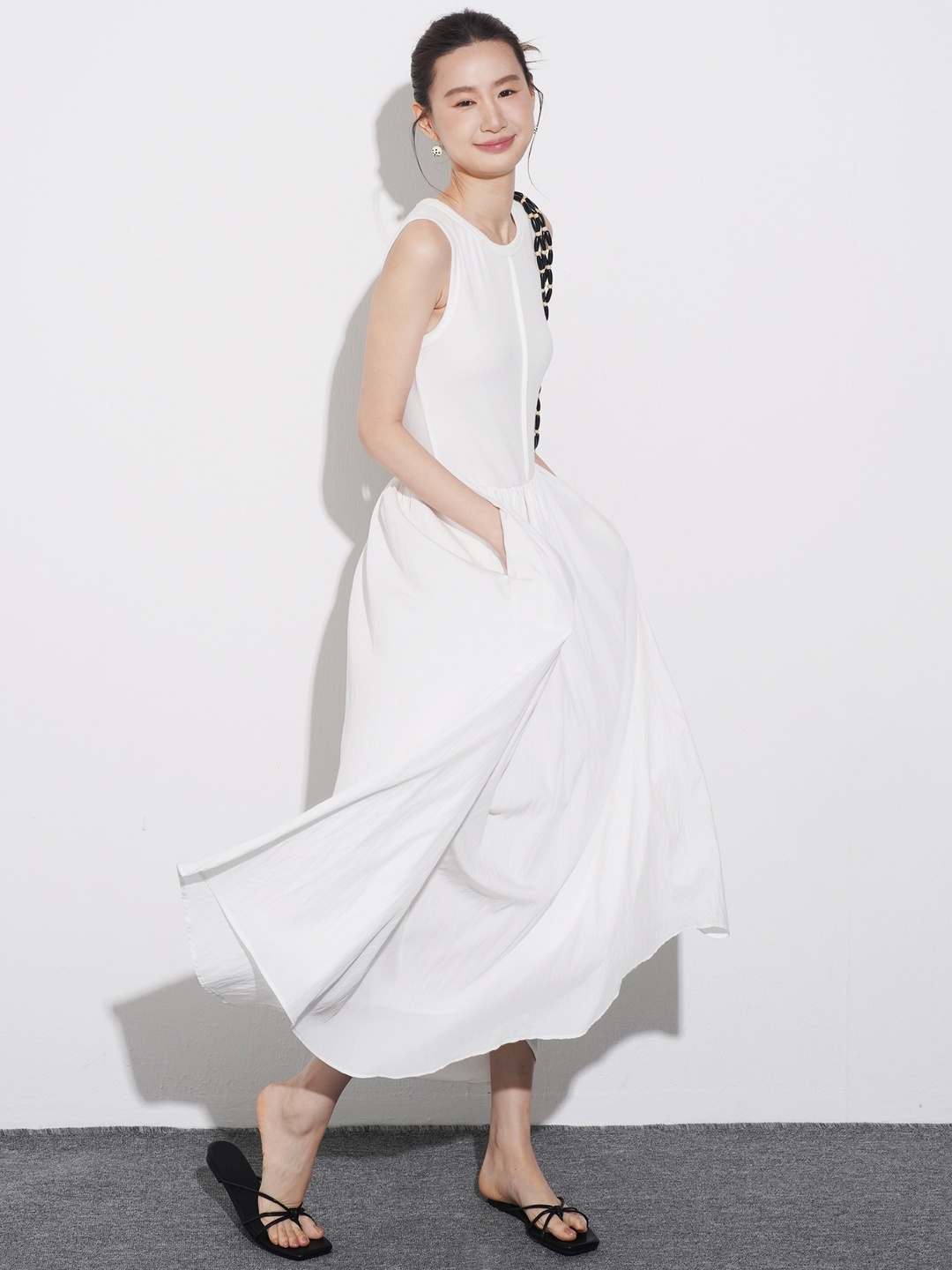 Sleeveless Knit Maxi Dress