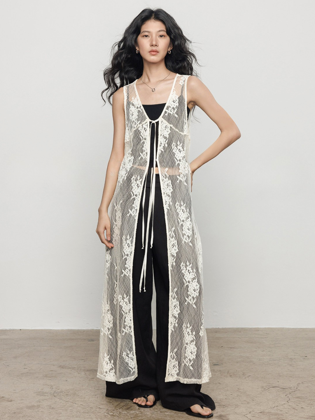 〈Pre Order〉Floral Lace Long Gilet