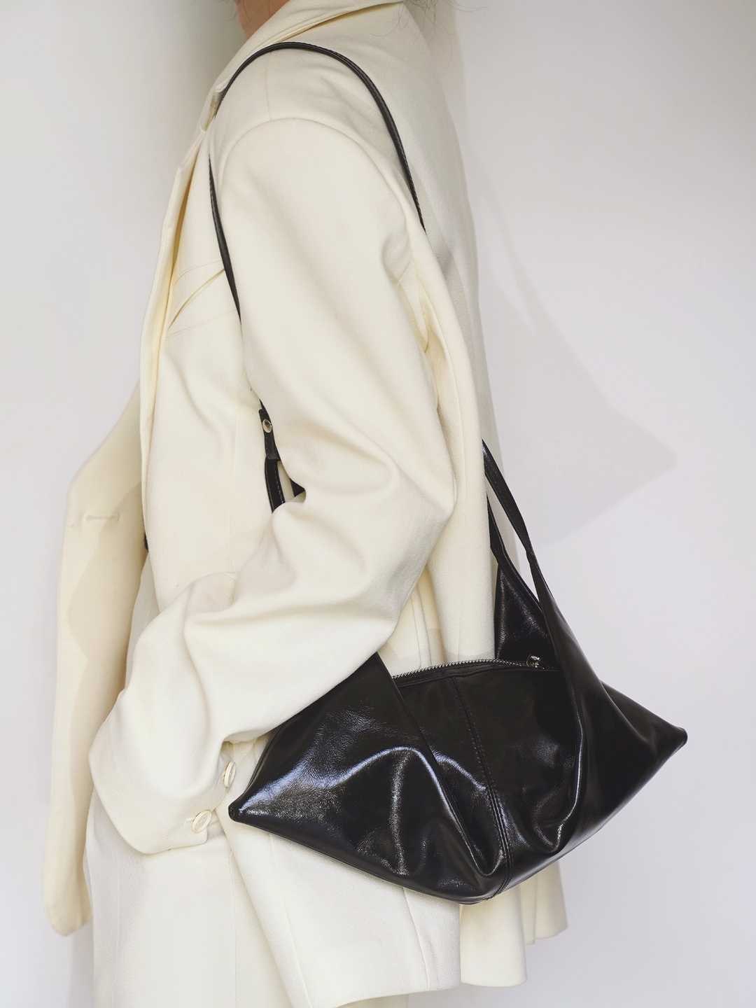【PANLULUPAN】Sculptural Leather 2WAY Bag