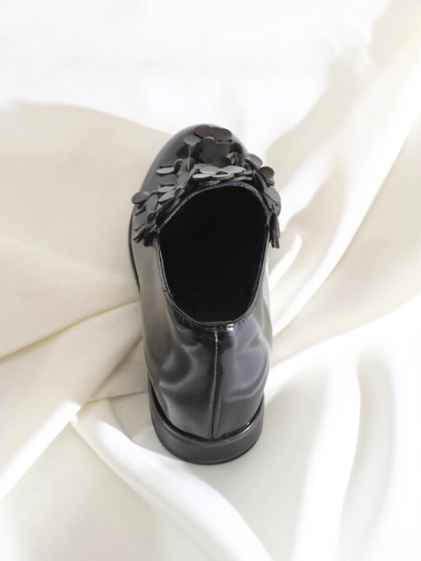 Metallic Flower Loafers（22.0cm〜）