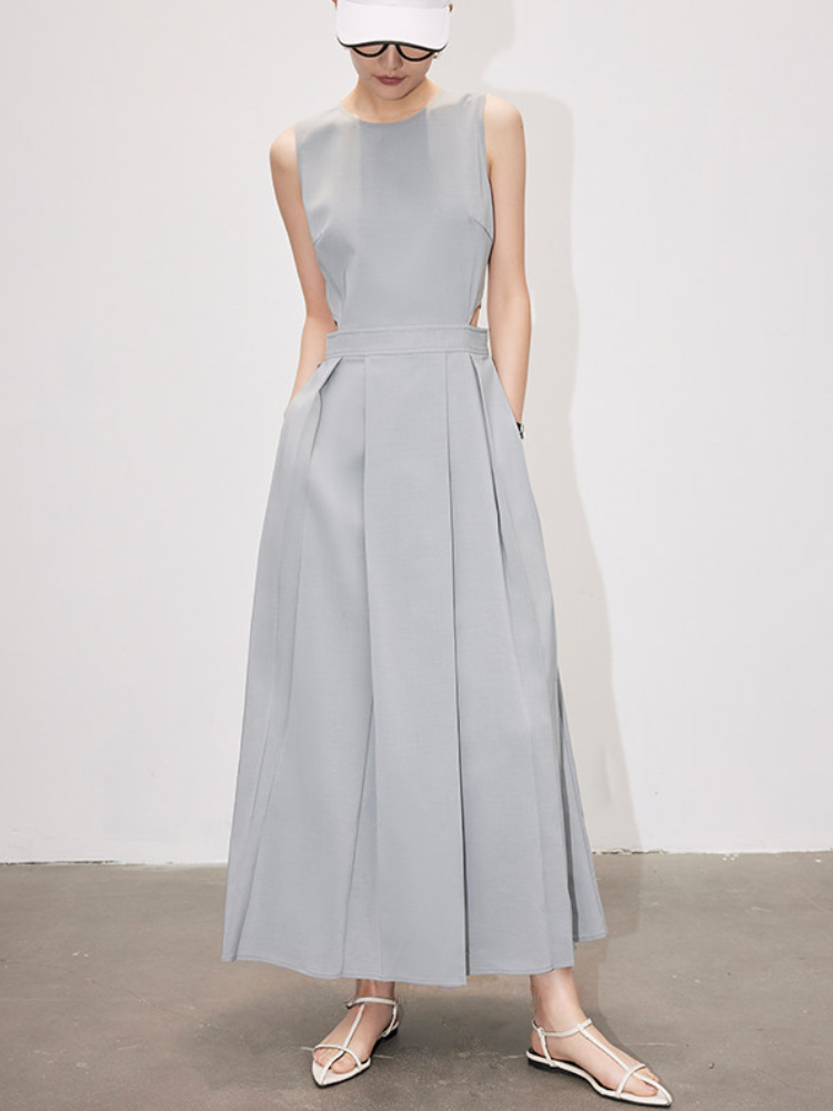 〈Pre Order〉Modern Cutout Maxi Dress