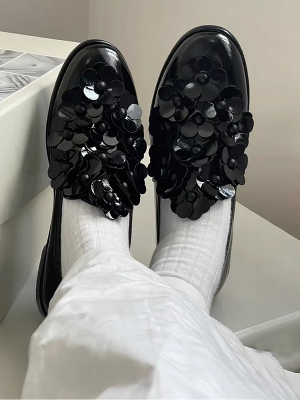 Metallic Flower Loafers（22.0cm〜）