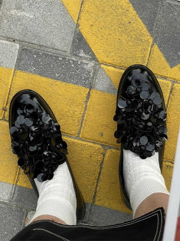 Metallic Flower Loafers（22.0cm〜）
