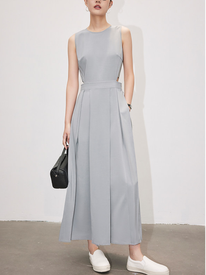 〈Pre Order〉Modern Cutout Maxi Dress