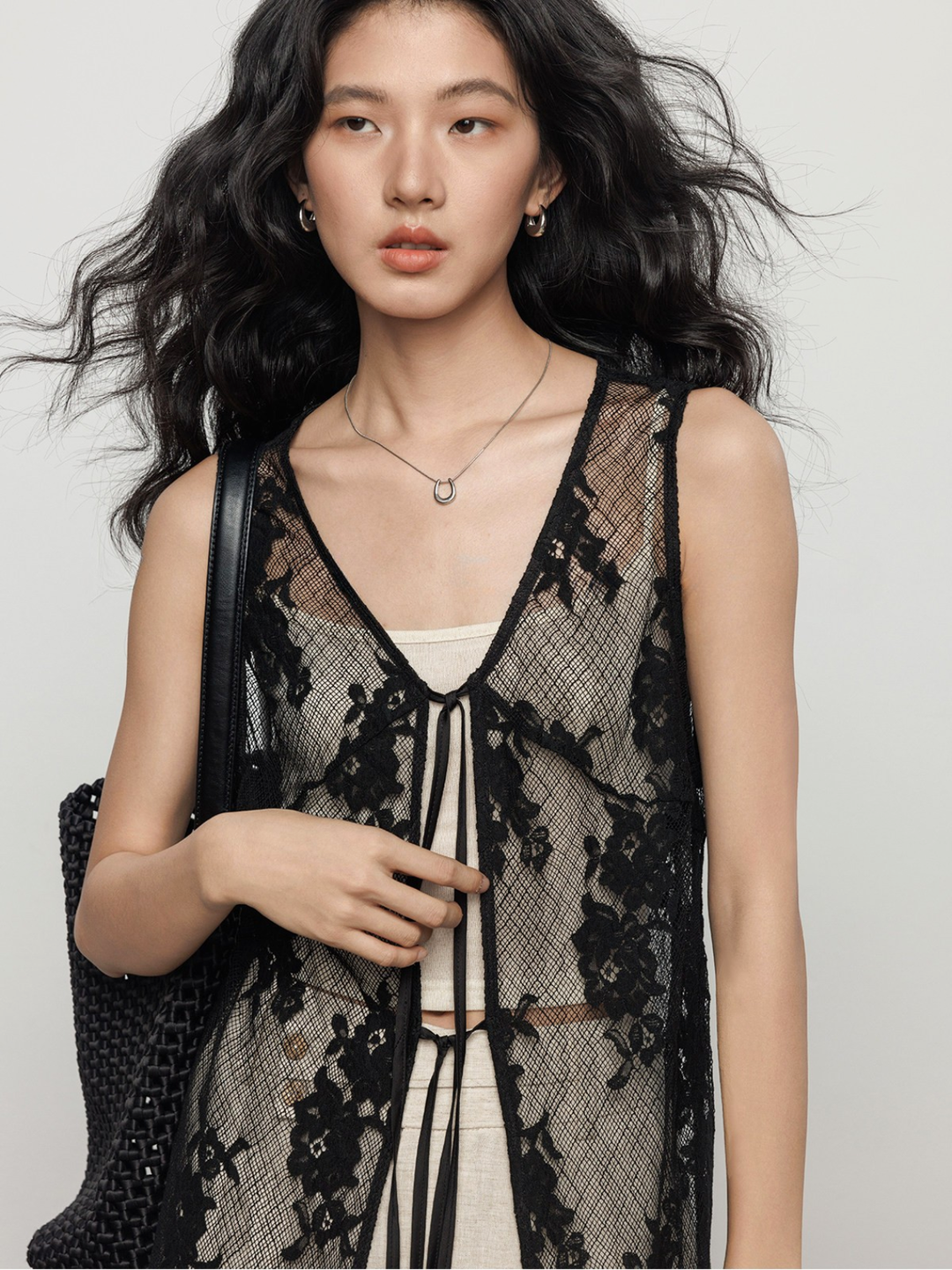 〈Pre Order〉Floral Lace Long Gilet