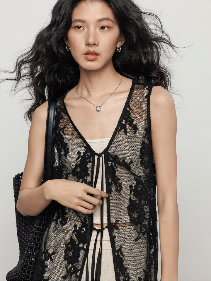 〈Pre Order〉Floral Lace Long Gilet