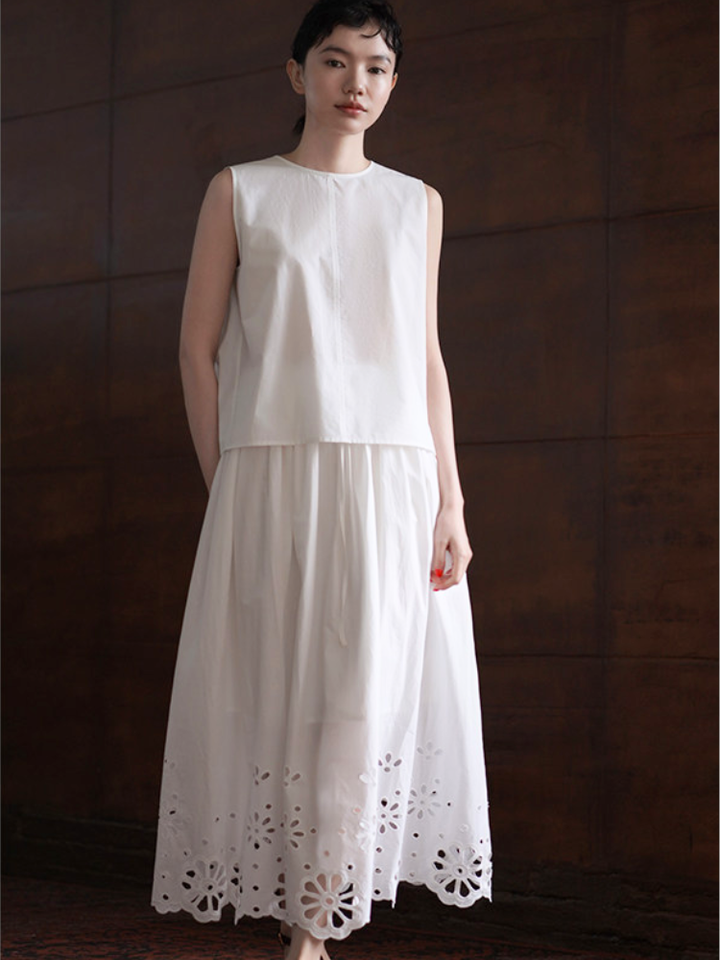 Scallop Cutwork Set Dress