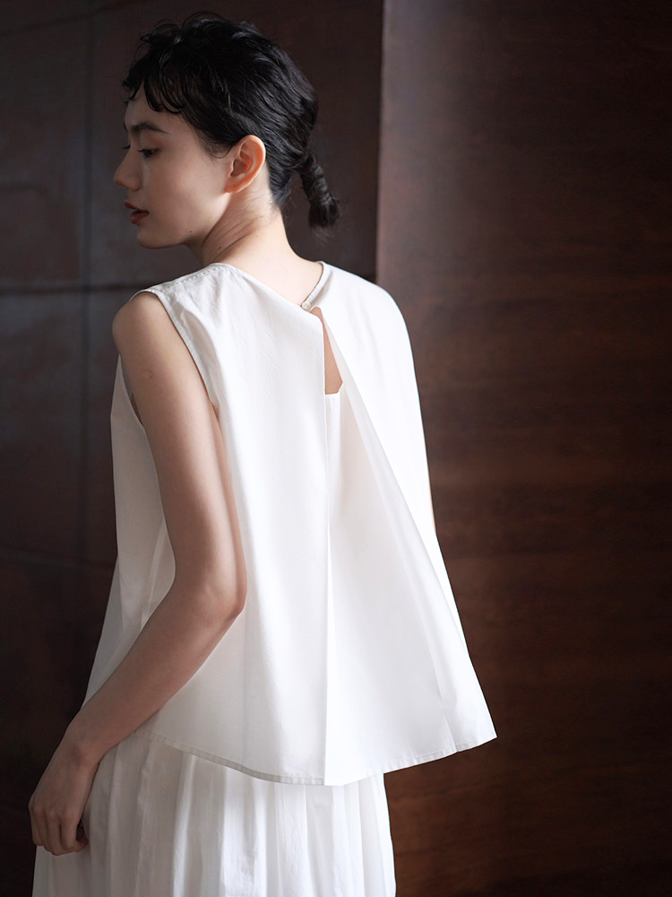 Scallop Cutwork Set Dress