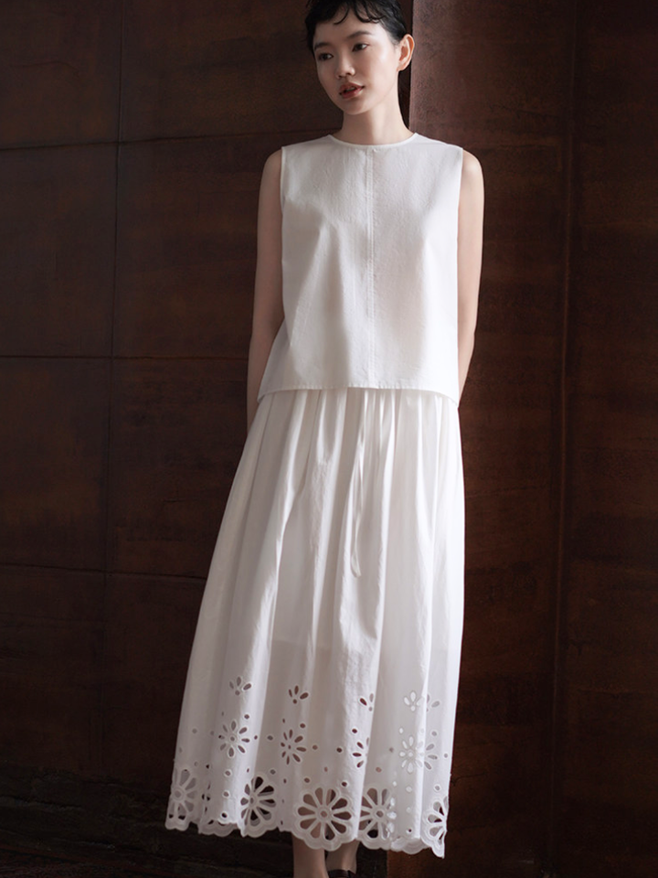 Scallop Cutwork Set Dress