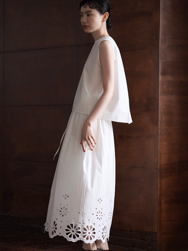 Scallop Cutwork Set Dress
