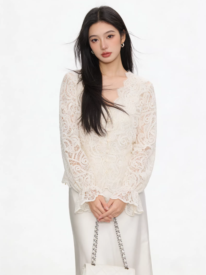 Scalloped V-Neck Lace Blouse